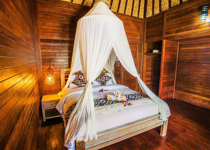 Maha Guru Huts 2*